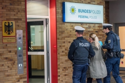 von-der-kneipe-auf-die-dienststelle-bundespolizei-entfernt