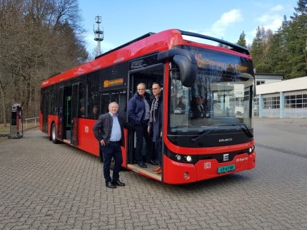 Landrat Bold E-Bus und Ladesäule